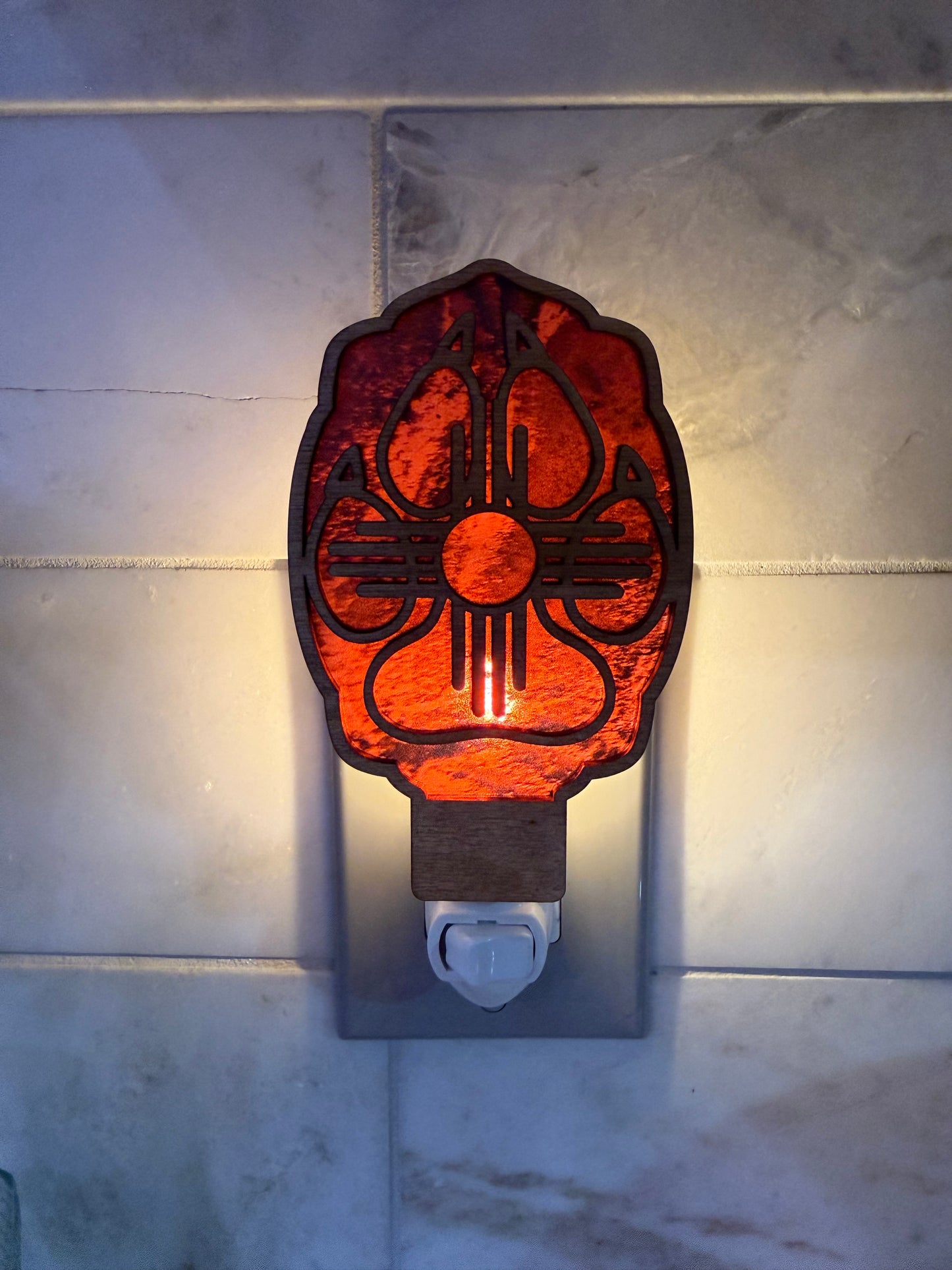 Lobos Pawprint w/ Zia Night Light